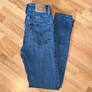 Levi’s 721 High Rise Skinny Jeans